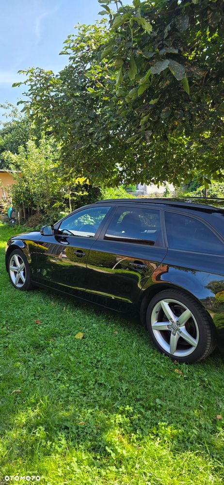 Audi A4 Avant 2.0 TDI - 4