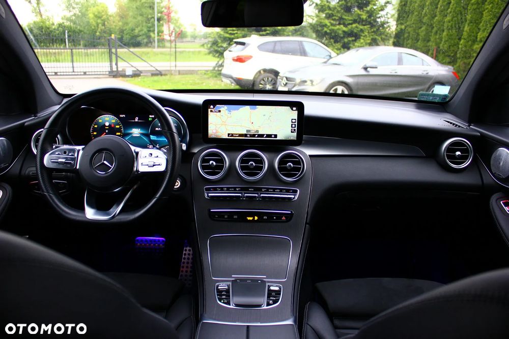 Mercedes-Benz GLC - 35