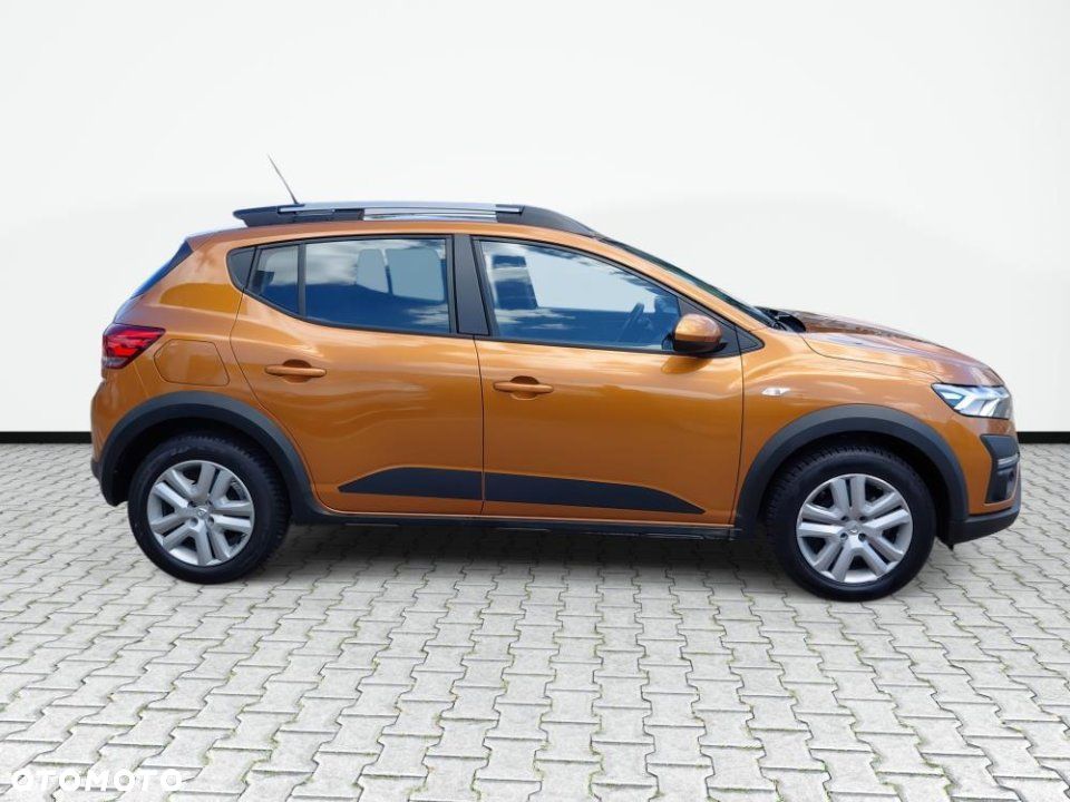 Dacia Sandero - 4