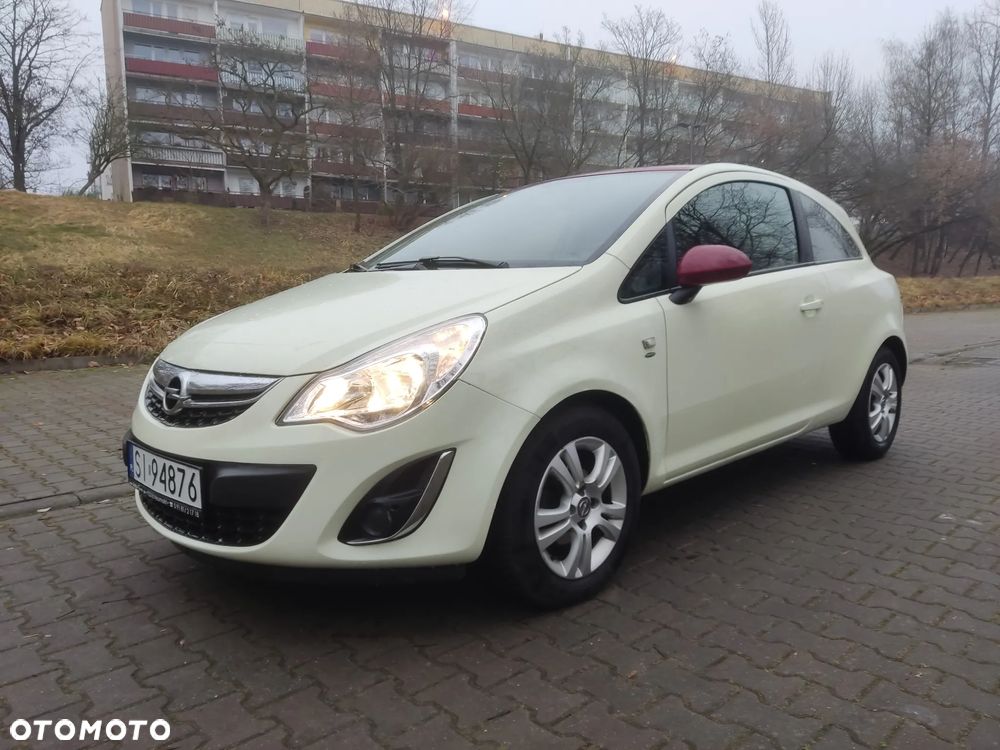 Opel Corsa 1.4 16V Limited Edition - 4