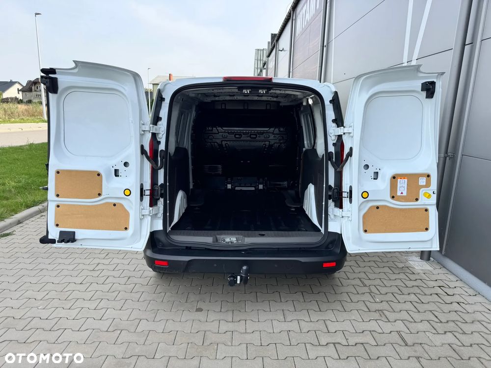 Ford Transit Connect - 23