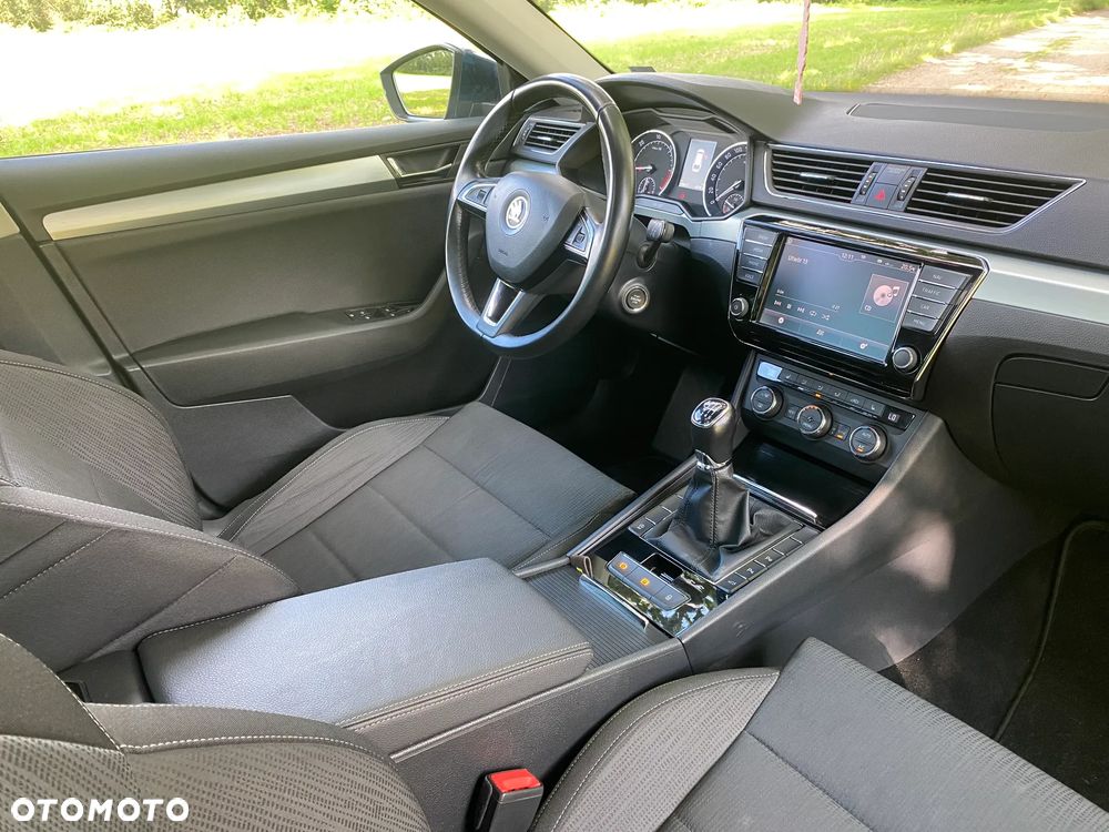 Skoda Superb 1.6 TDI Ambition Greenline - 13