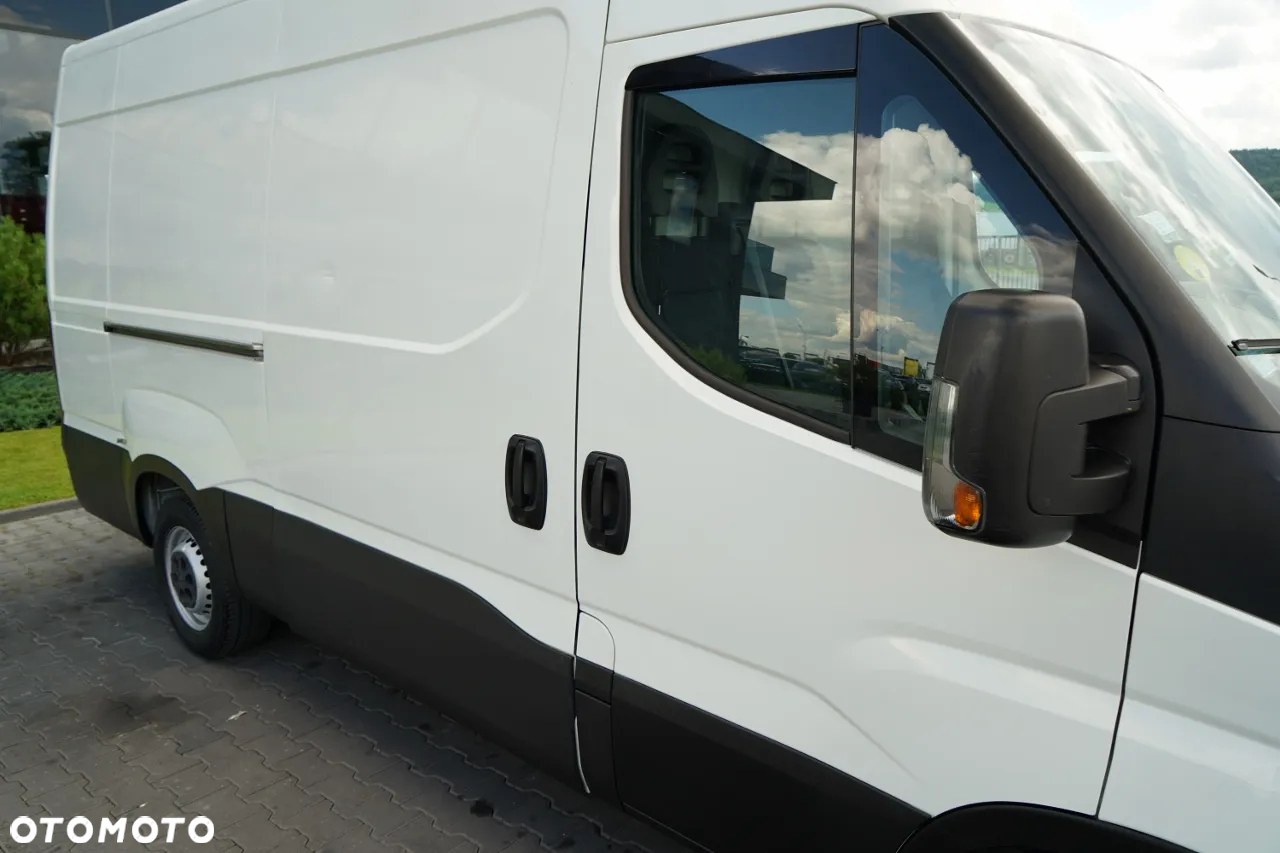 Iveco DAILY 35-140 /  BLASZAK / MOBILNY WARSZTAT / PRZETWORNICA /  SPROWADZONY / PO KONTRAKCIE SERWISOWYM - 11