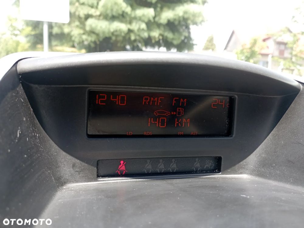 Peugeot 207 70 HDi FAP Filou - 8
