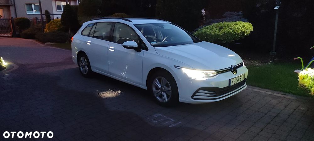 Volkswagen Golf - 10