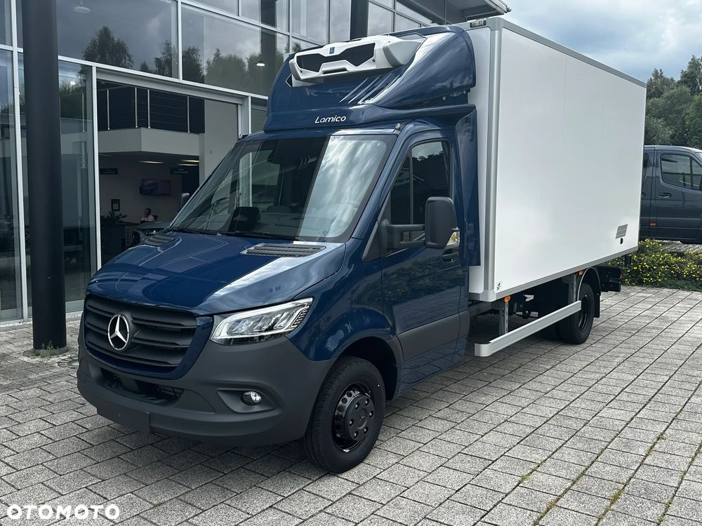 Mercedes-Benz Sprinter - 3