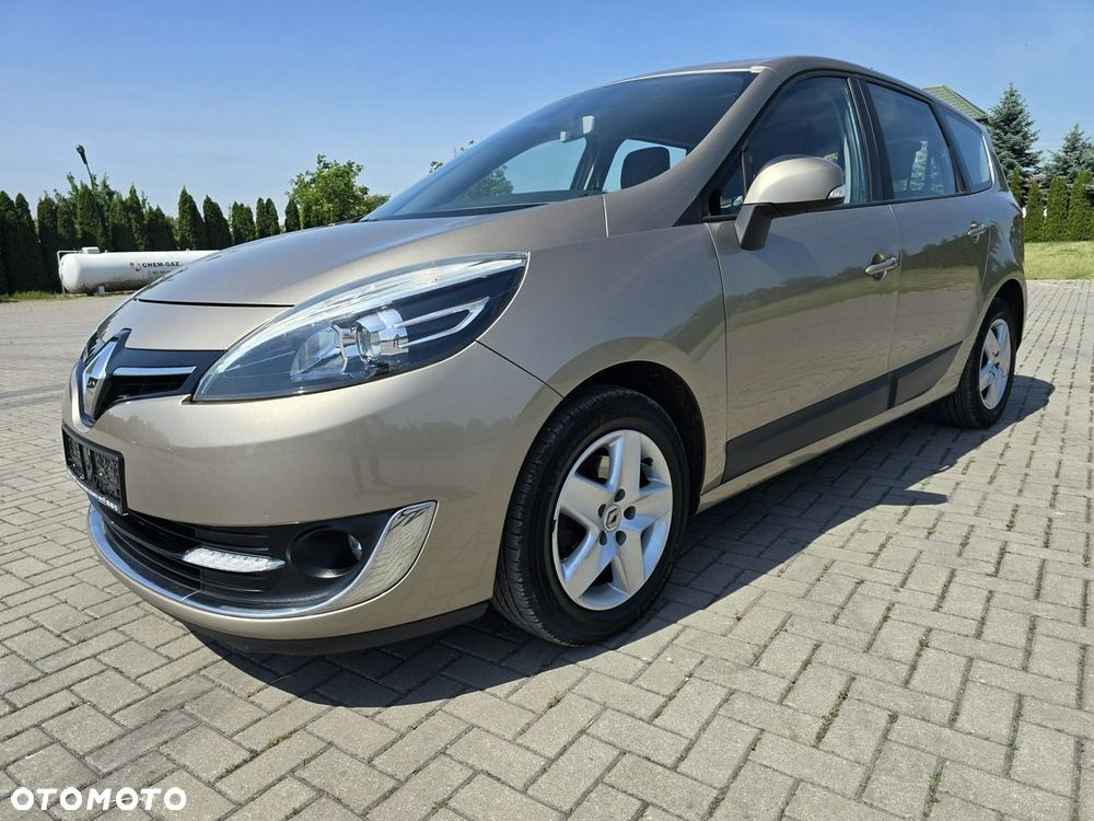 Renault Grand Scenic - 8