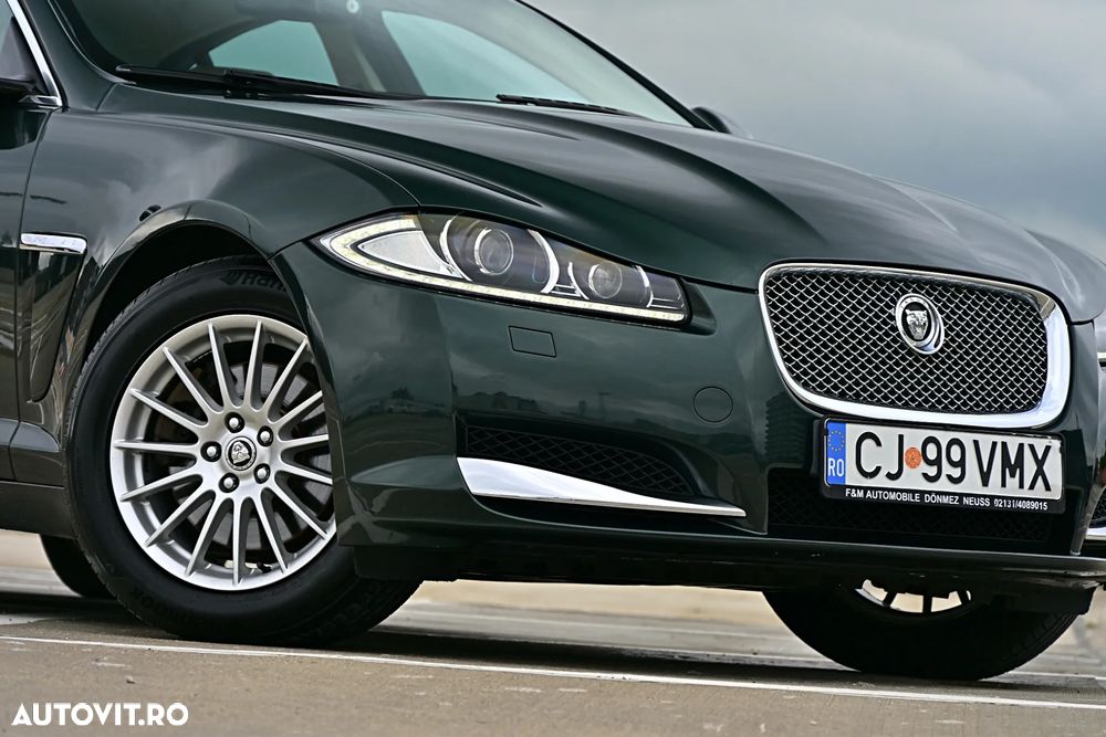 Jaguar XF 2.2 Diesel - 9