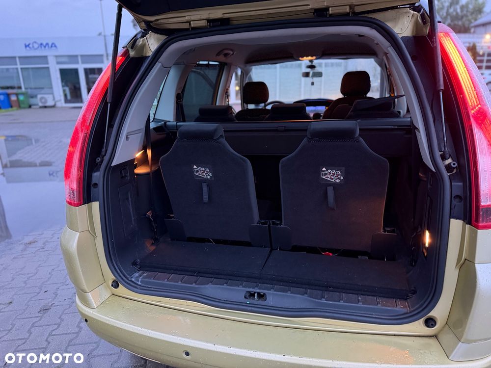 Citroën C4 Picasso 2.0 16V EGS6 Exclusive - 21