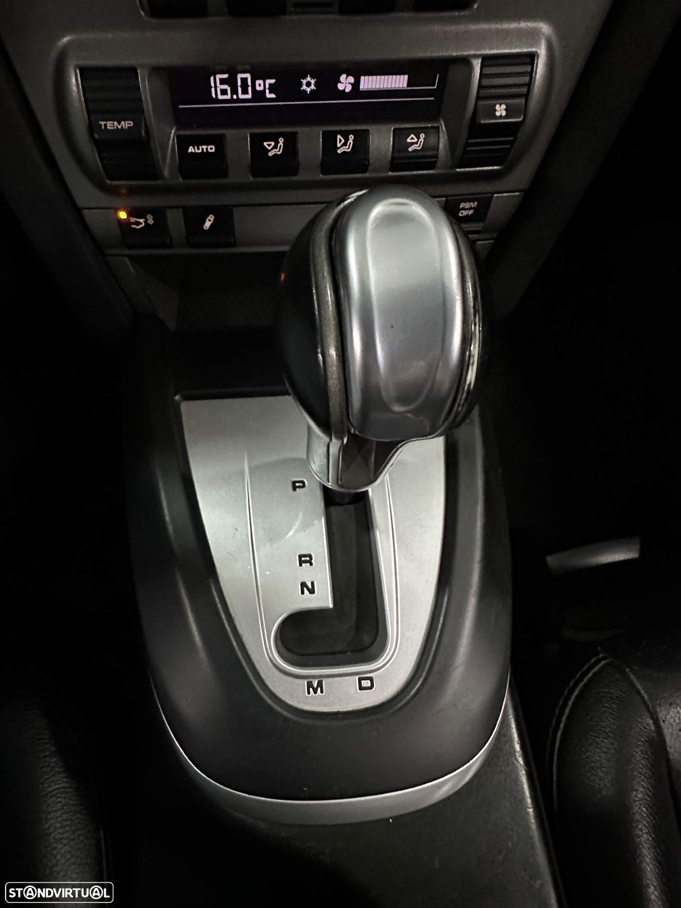 Porsche 911 Série F - 15