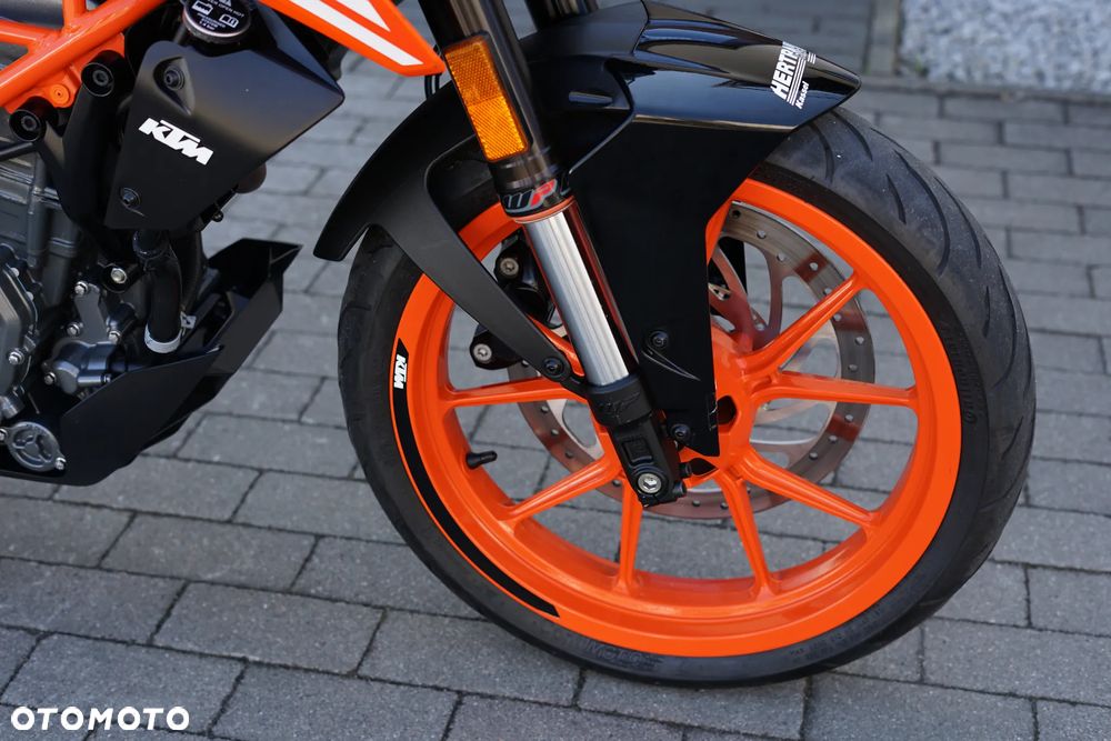 KTM Duke - 15