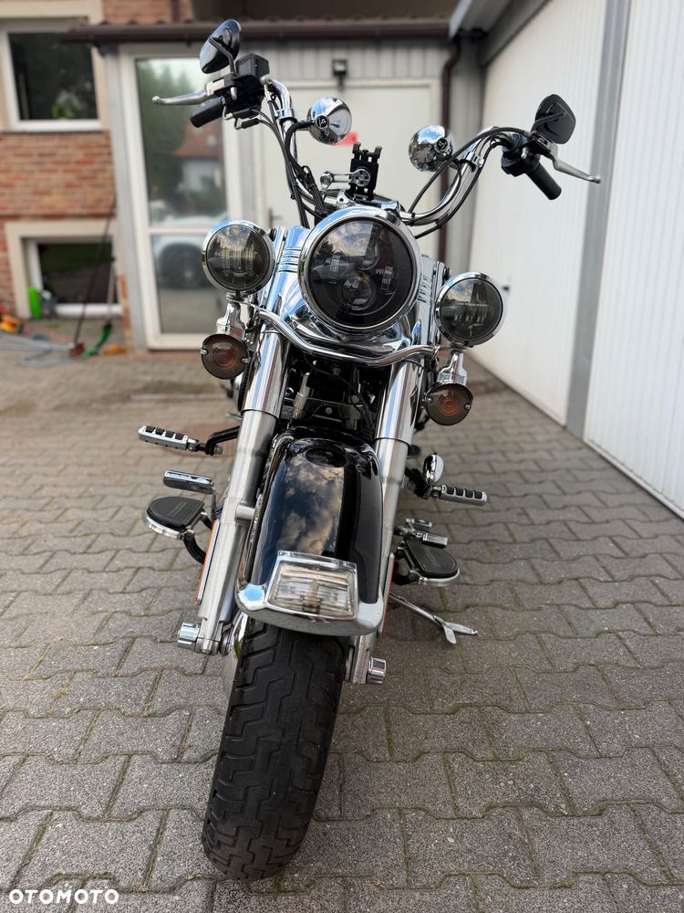 Harley-Davidson Softail Heritage Classic - 4