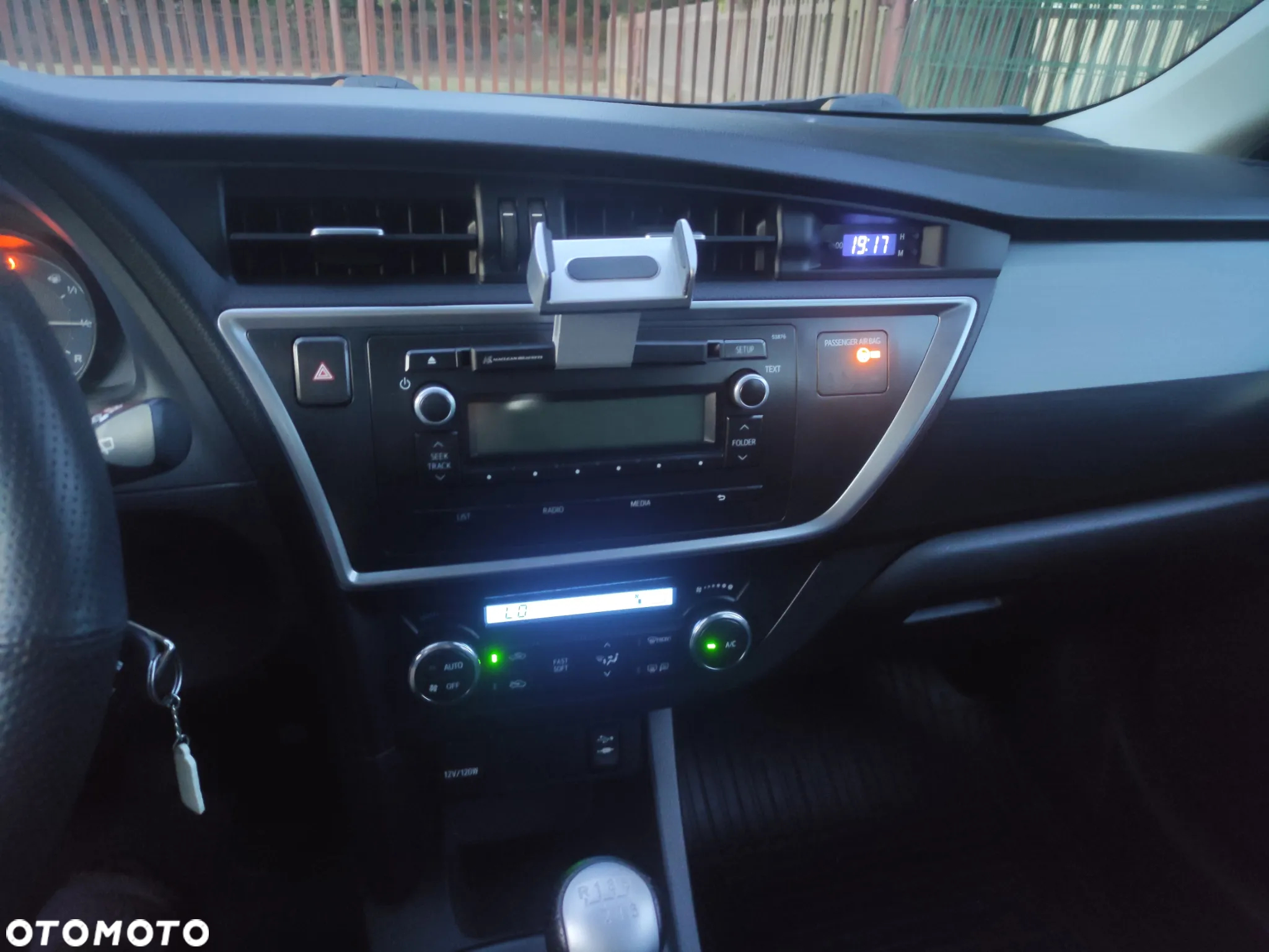 Toyota Auris 1.4 D-4D Active - 10