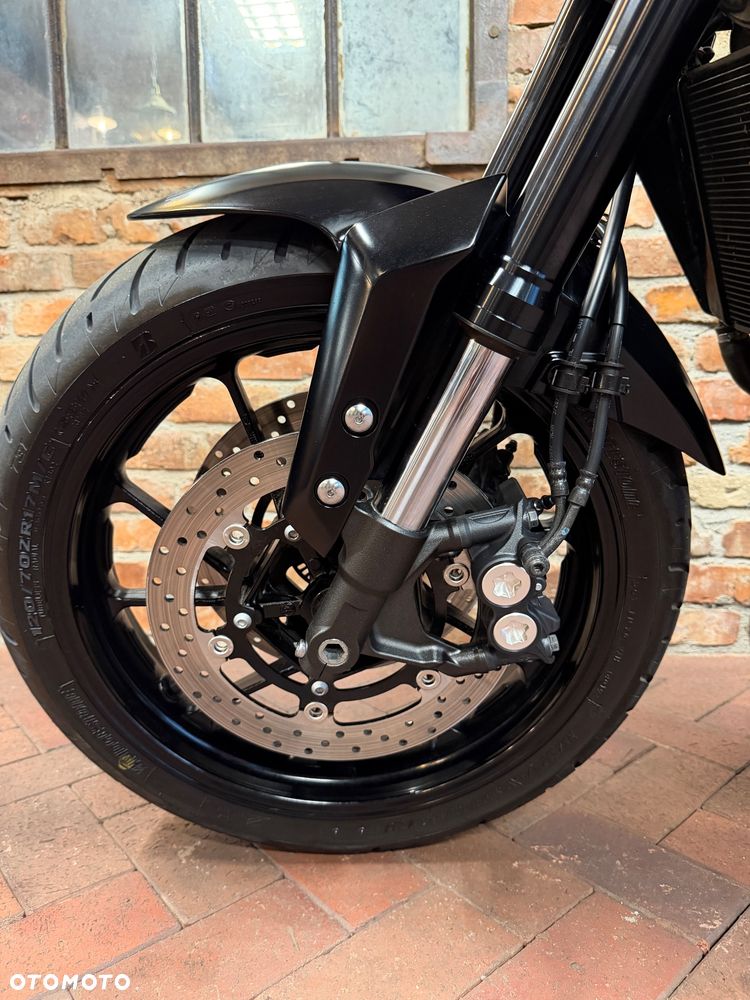 Yamaha MT - 15