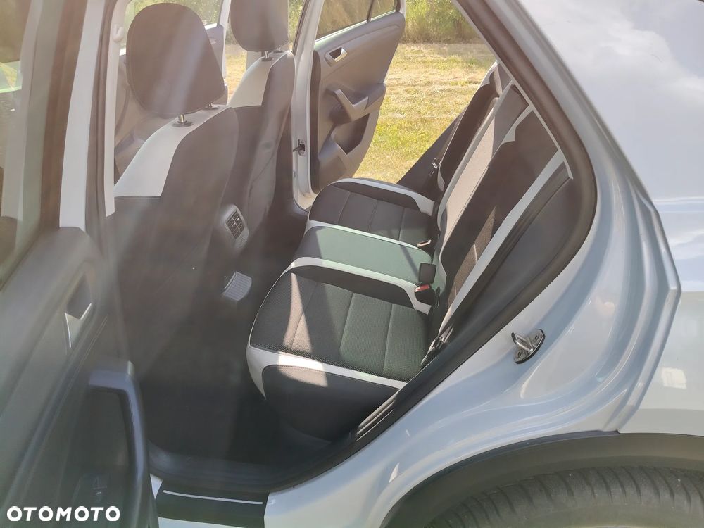 Volkswagen T-Roc 1.5 TSI ACT Premium - 17