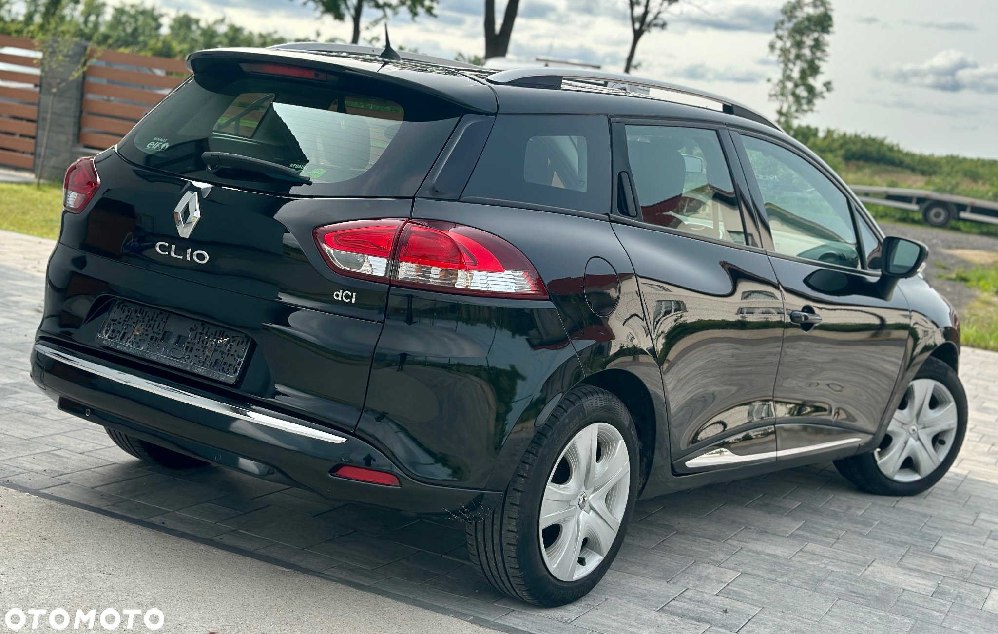 Renault Clio (Energy) dCi 90 Start & Stop LIMITED - 4