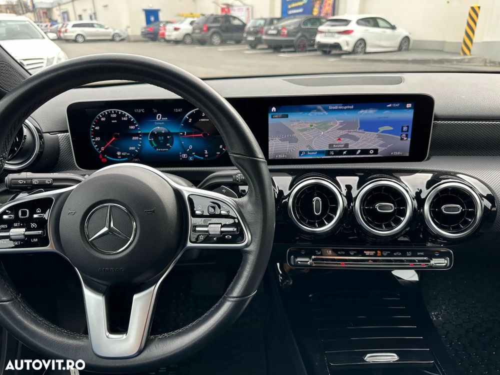 Mercedes-Benz A 180 d 7G-DCT - 10