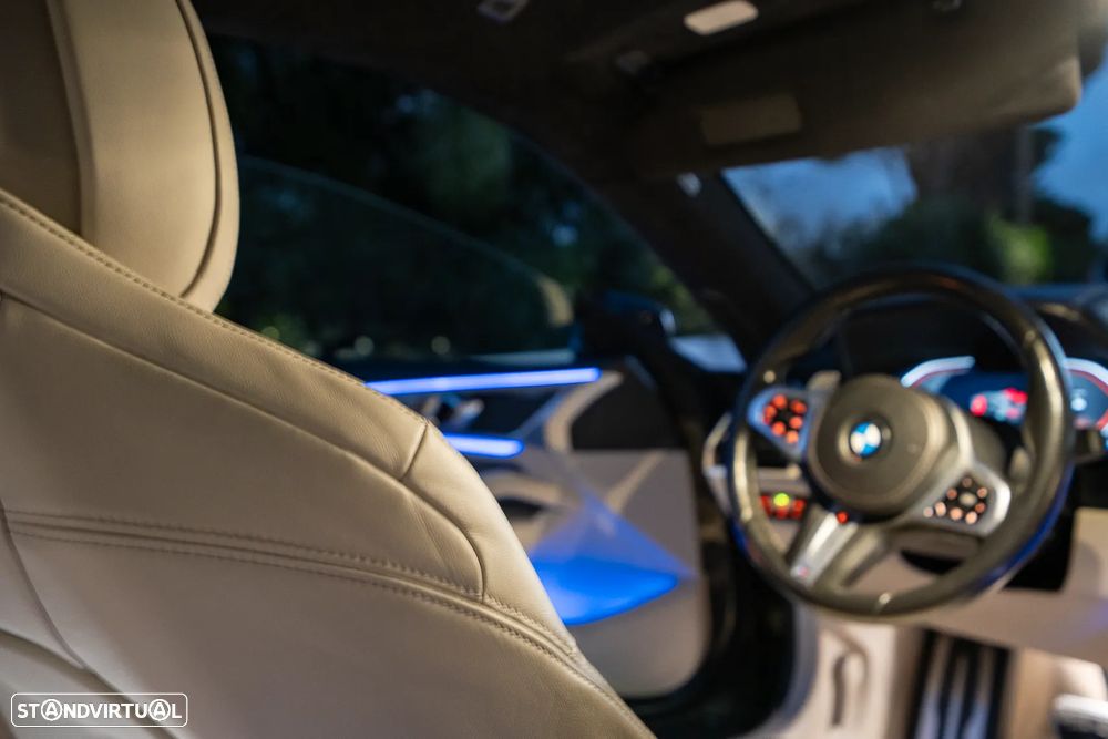 BMW 840 d xDrive Pack M - 12