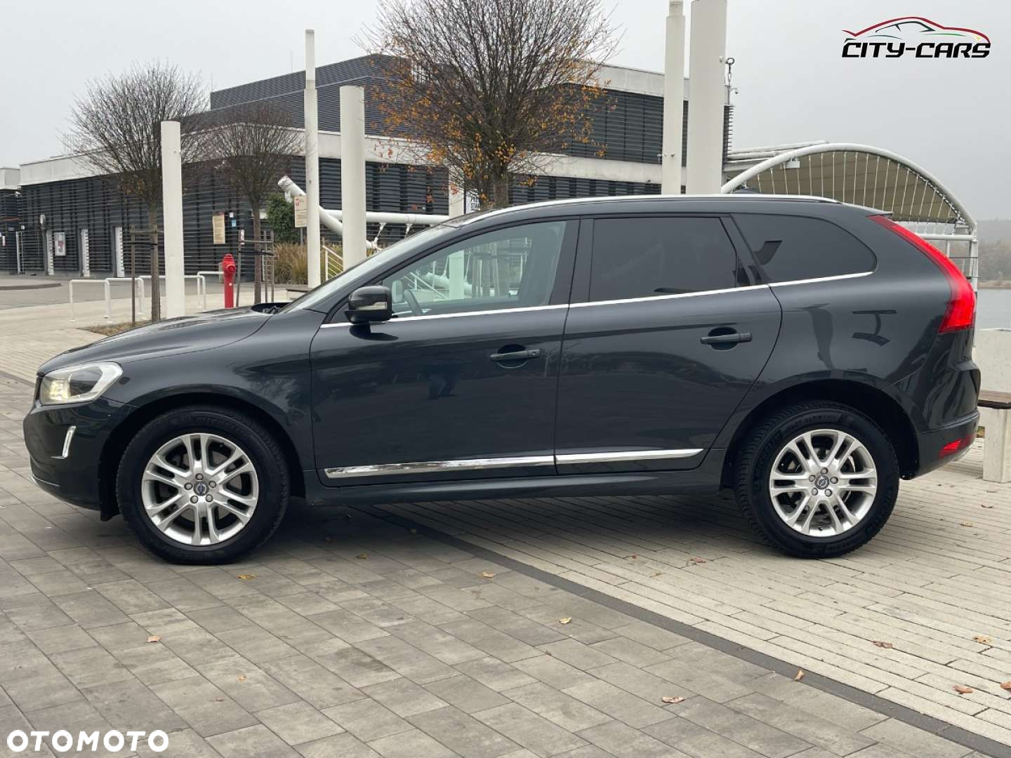 Volvo XC 60 - 6