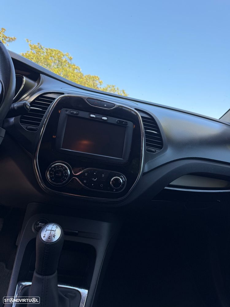 Renault Captur 1.5 dCi Exclusive - 13