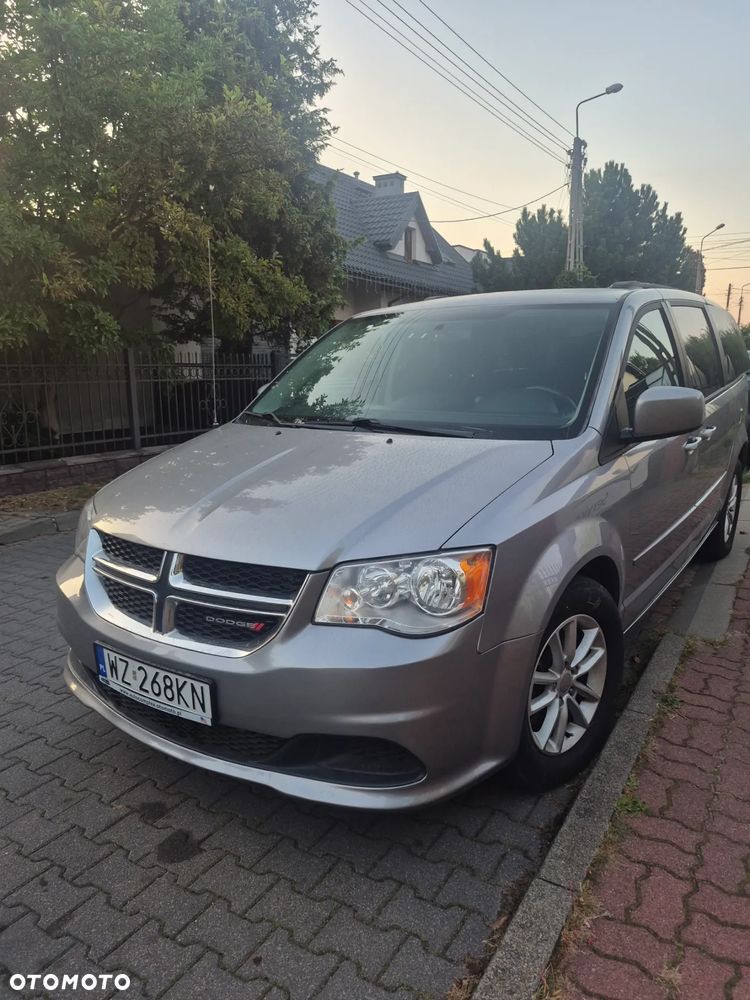 Dodge Grand Caravan 3.6 R/T - 16