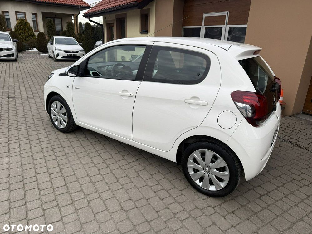 Peugeot 108 - 10