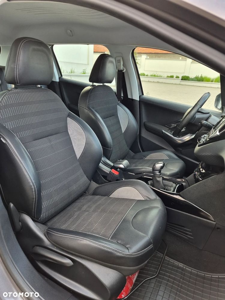 Peugeot 2008 120 VTI Business-Line - 13