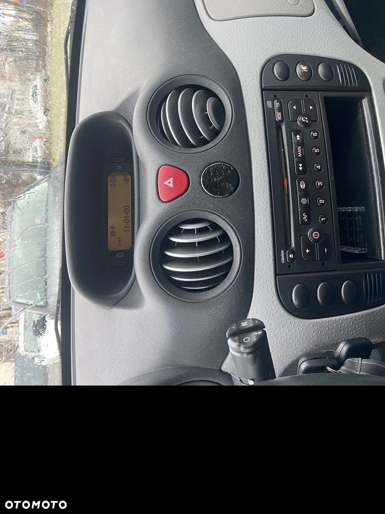 Citroën C3 1.4 HDi SX - 9