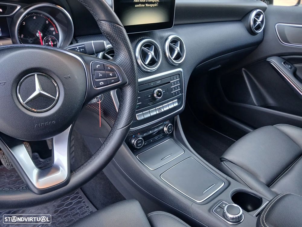 Mercedes-Benz A 200 CDI 7G-DCT AMG Line - 12