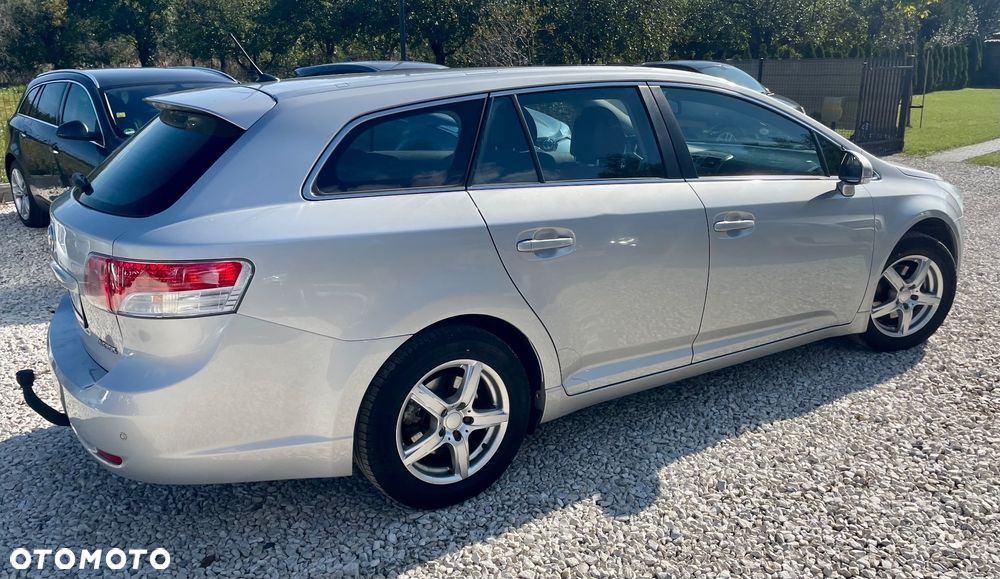 Toyota Avensis 1.8 Selection - 16