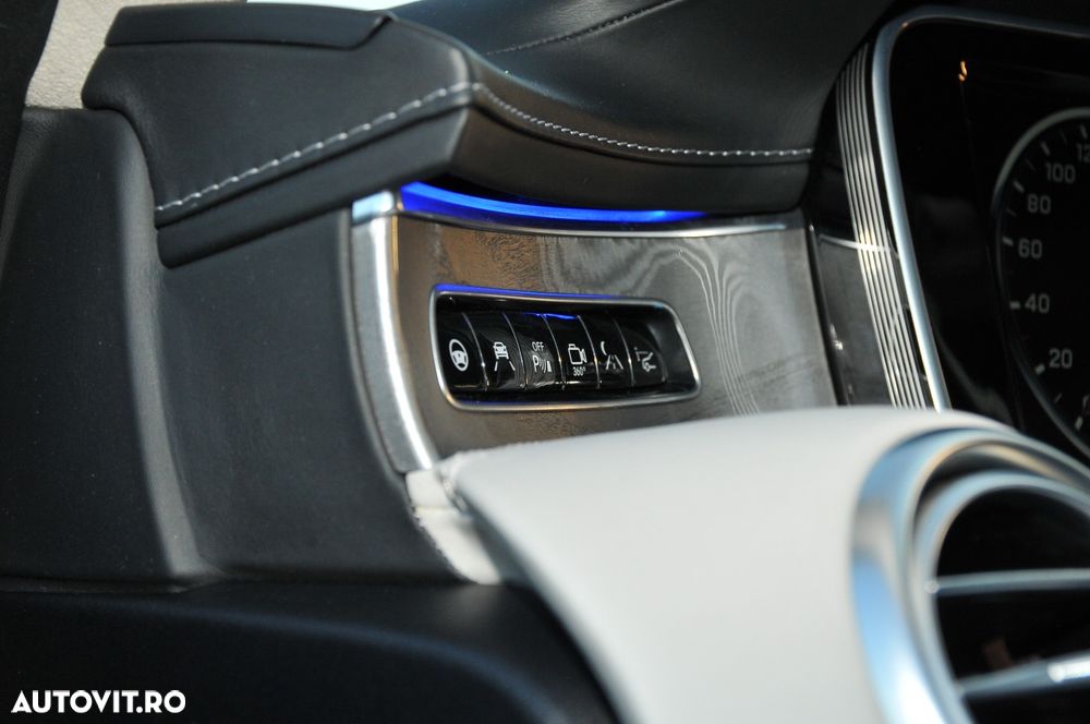 Mercedes-Benz S - 18