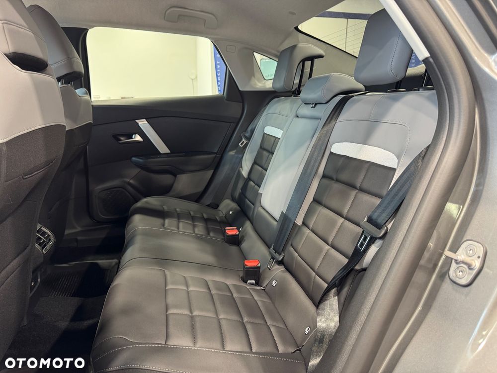 Citroën C4X 1.2 PureTech Max S&S EAT8 - 10