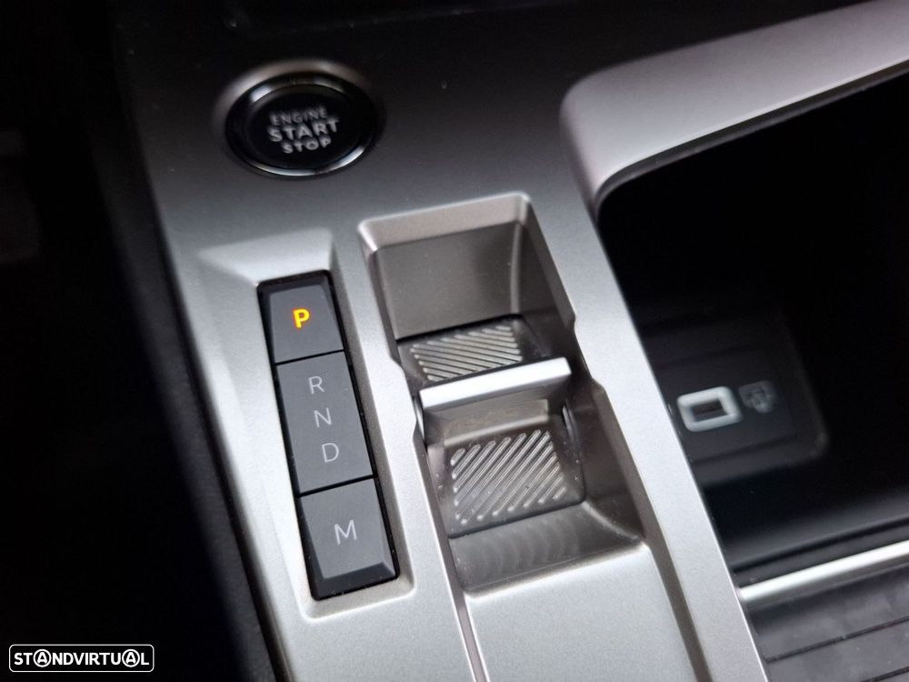 Peugeot 308 SW 1.2 Hybrid Allure e-DCS6 - 19