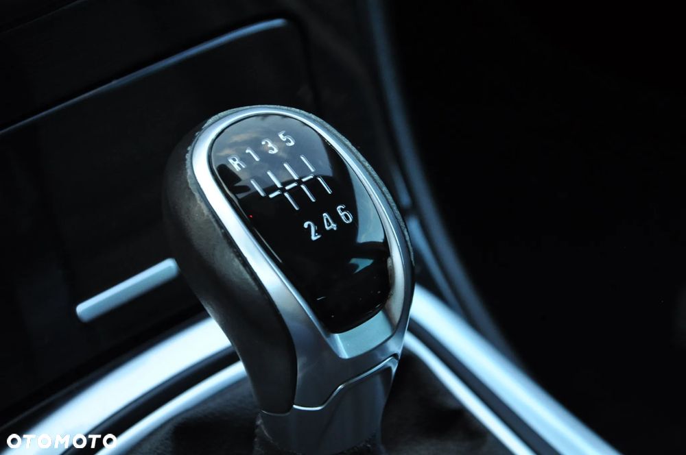 Opel Insignia 2.0 CDTI ecoFLEX Start/Stop Innovation - 37