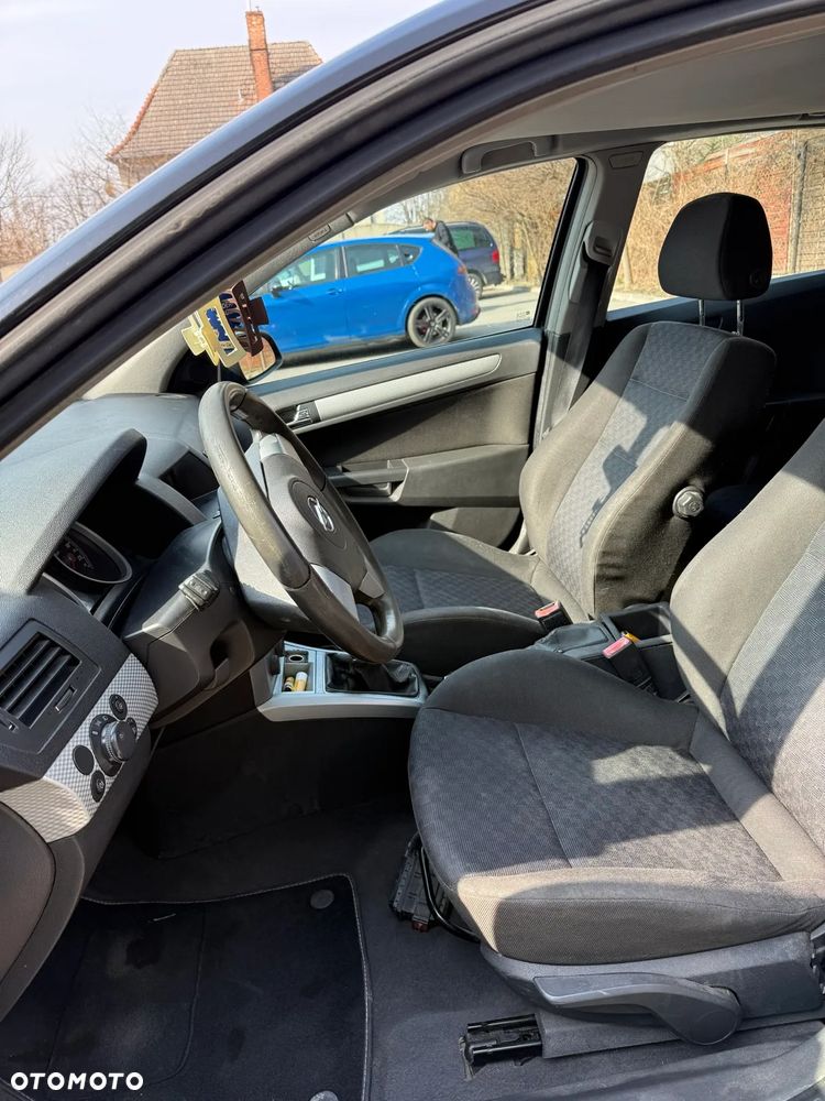 Opel Astra 1.7 CDTI - 7