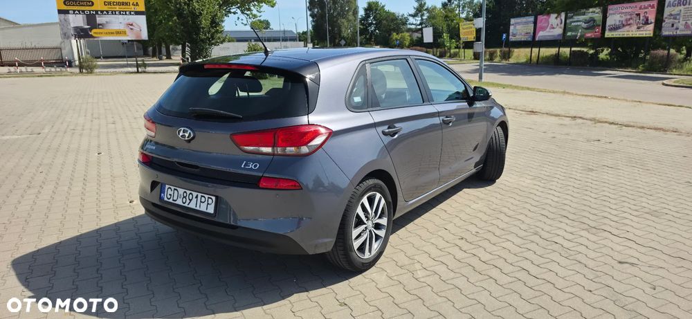 Hyundai i30 1.0 T-GDI Classic + - 7