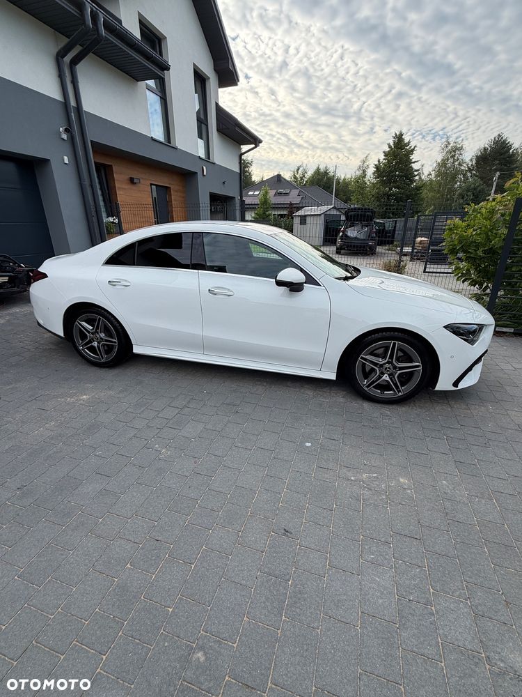 Mercedes-Benz CLA 200 AMG Line 7G-DCT - 1