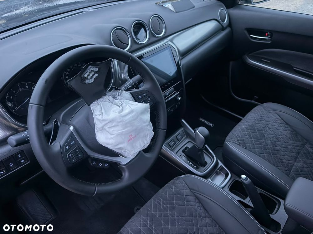 Suzuki Vitara 1.4 Boosterjet Hybrid Automatik Comfort - 13