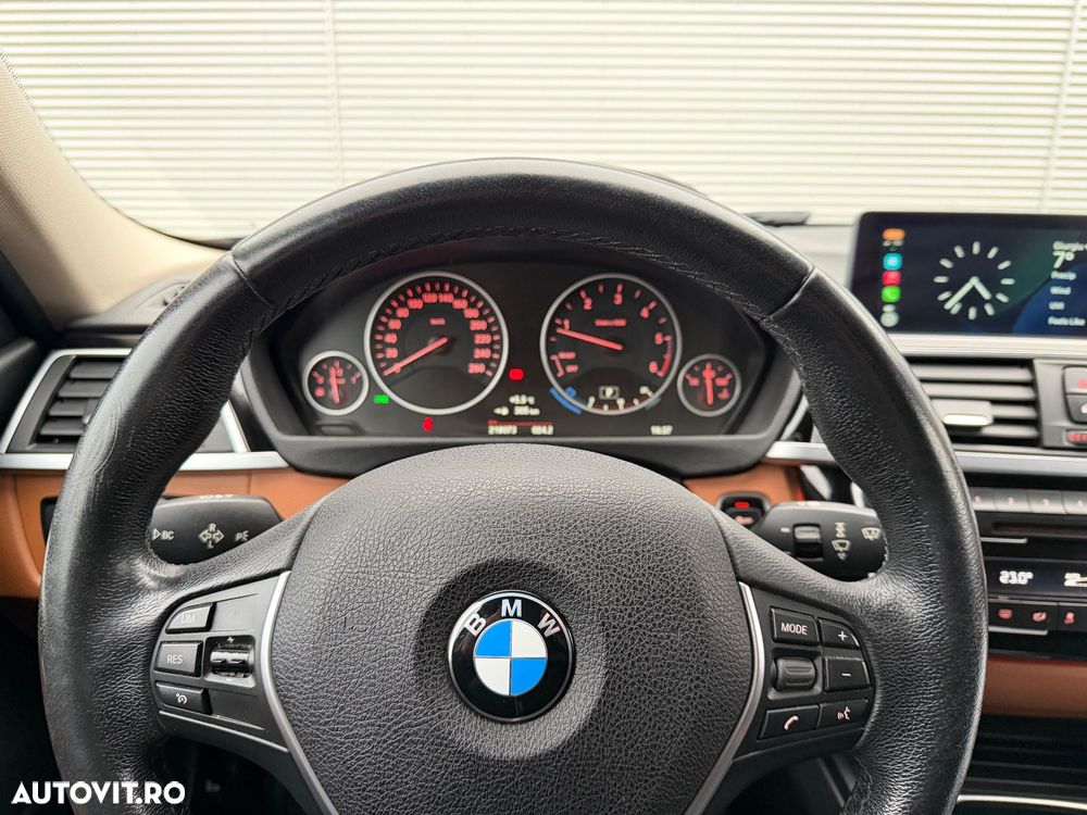 BMW Seria 3 320d Efficient Dynamic Edition Aut. Luxury Line - 17