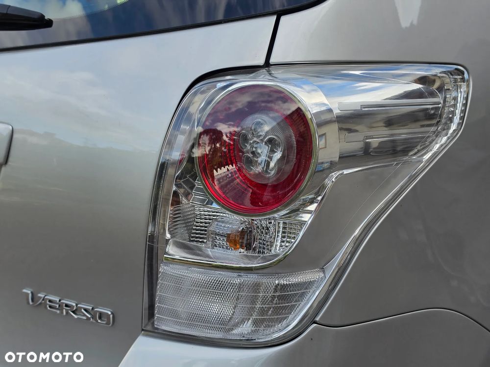 Toyota Verso - 9