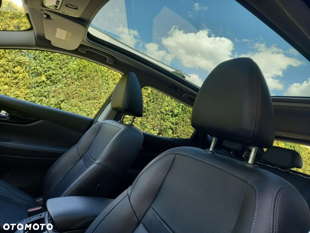 Nissan Qashqai 1.6 dCi DPF tekna - 28