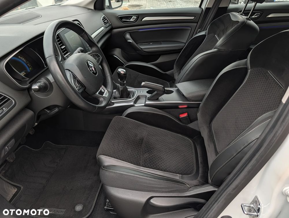 Renault Megane 1.6 SCe Intens - 16