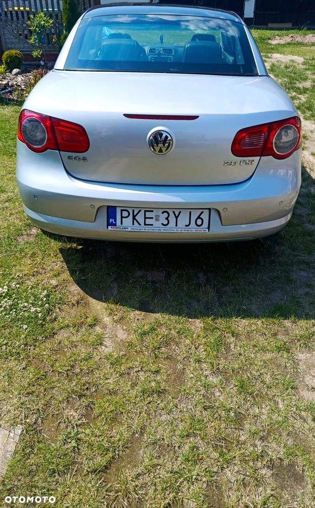 Volkswagen Eos 2.0 FSI - 8