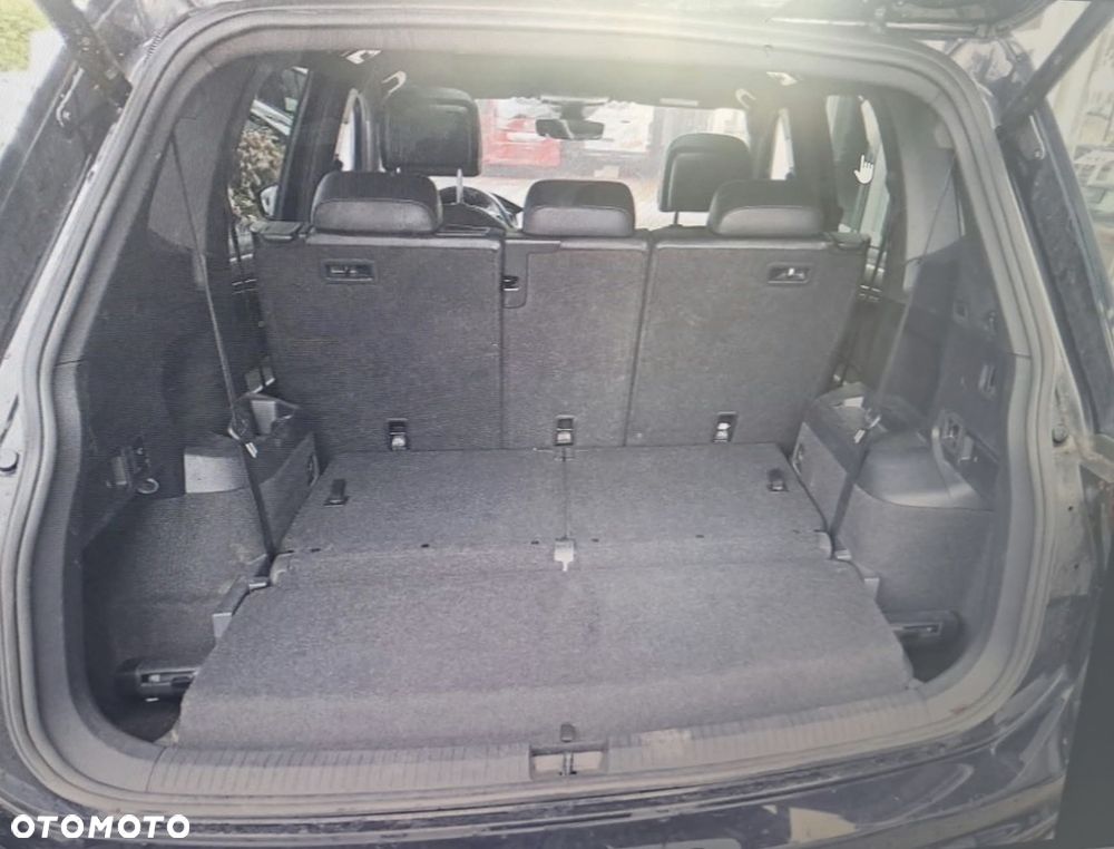 Volkswagen Tiguan Allspace 2.0 TDI 4Mot R-Line DSG 7os - 7