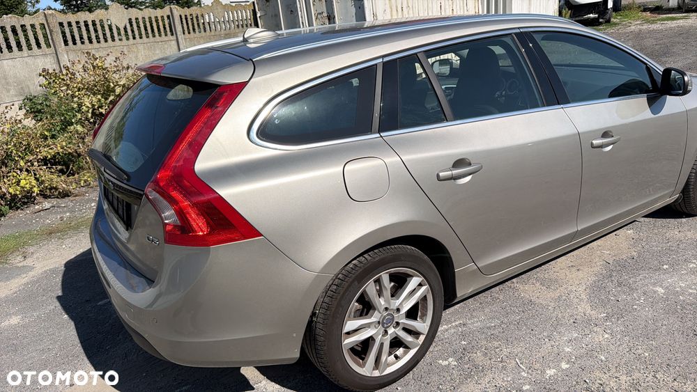 Volvo V60 - 8