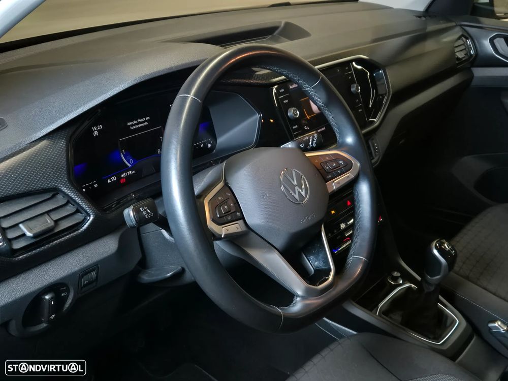 VW T-Cross 1.0 TSI Life - 32