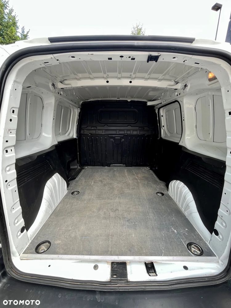 Toyota Proace City - 18