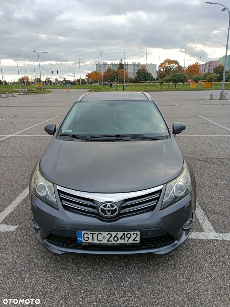 Toyota Avensis 1.8 Sol - 2