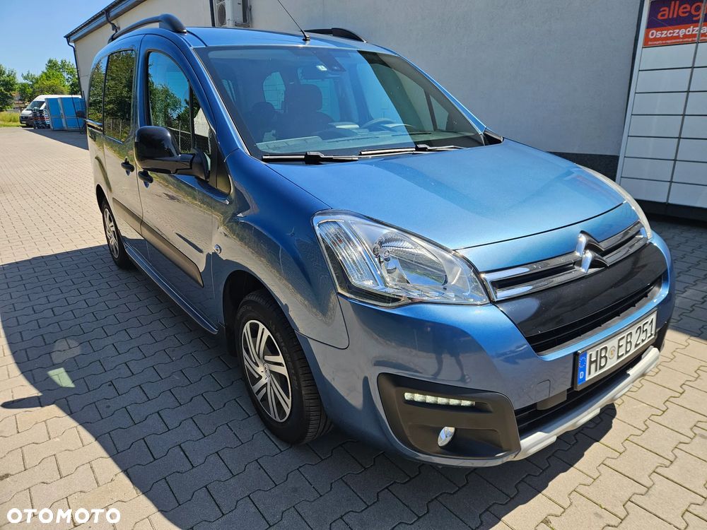 Citroën Berlingo Multispace BlueHDi 100 FEEL - 24