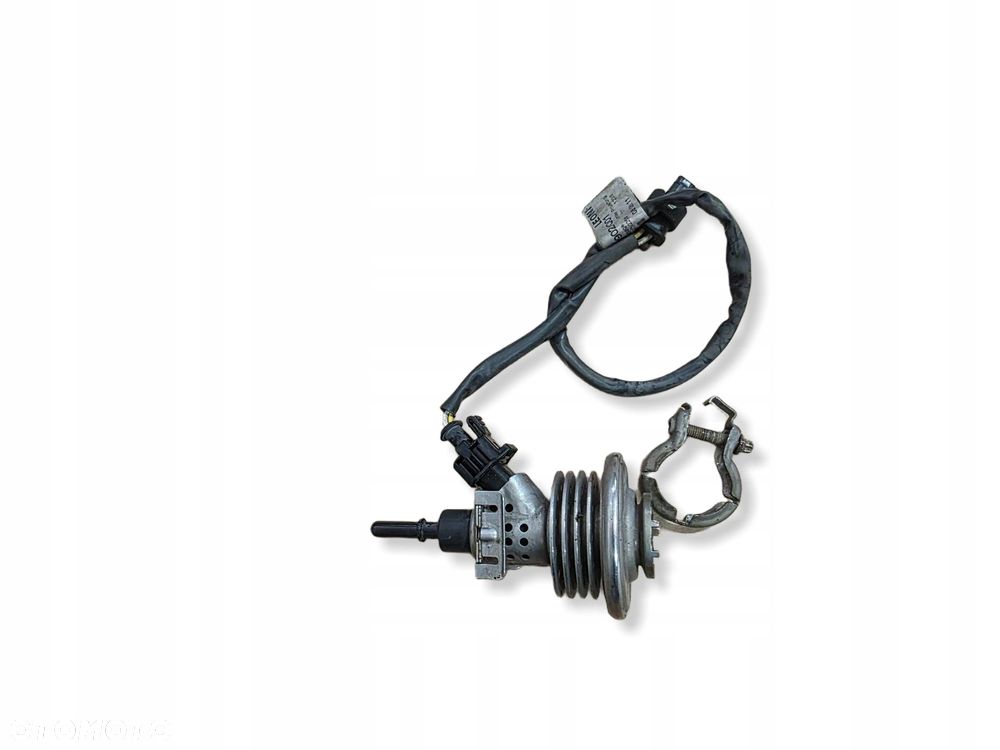 WTRYSKIWACZ ADBLUE MERCEDES V-KLASA VITO W447 2.2 CDI A0004901013 - 1